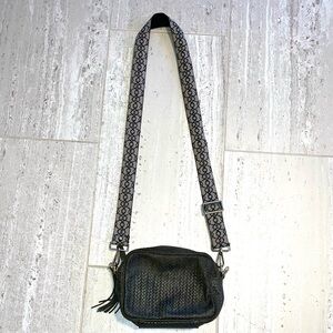 Elegant Olive Green Woven Crossbody Camera Bag with Baroque Strap
